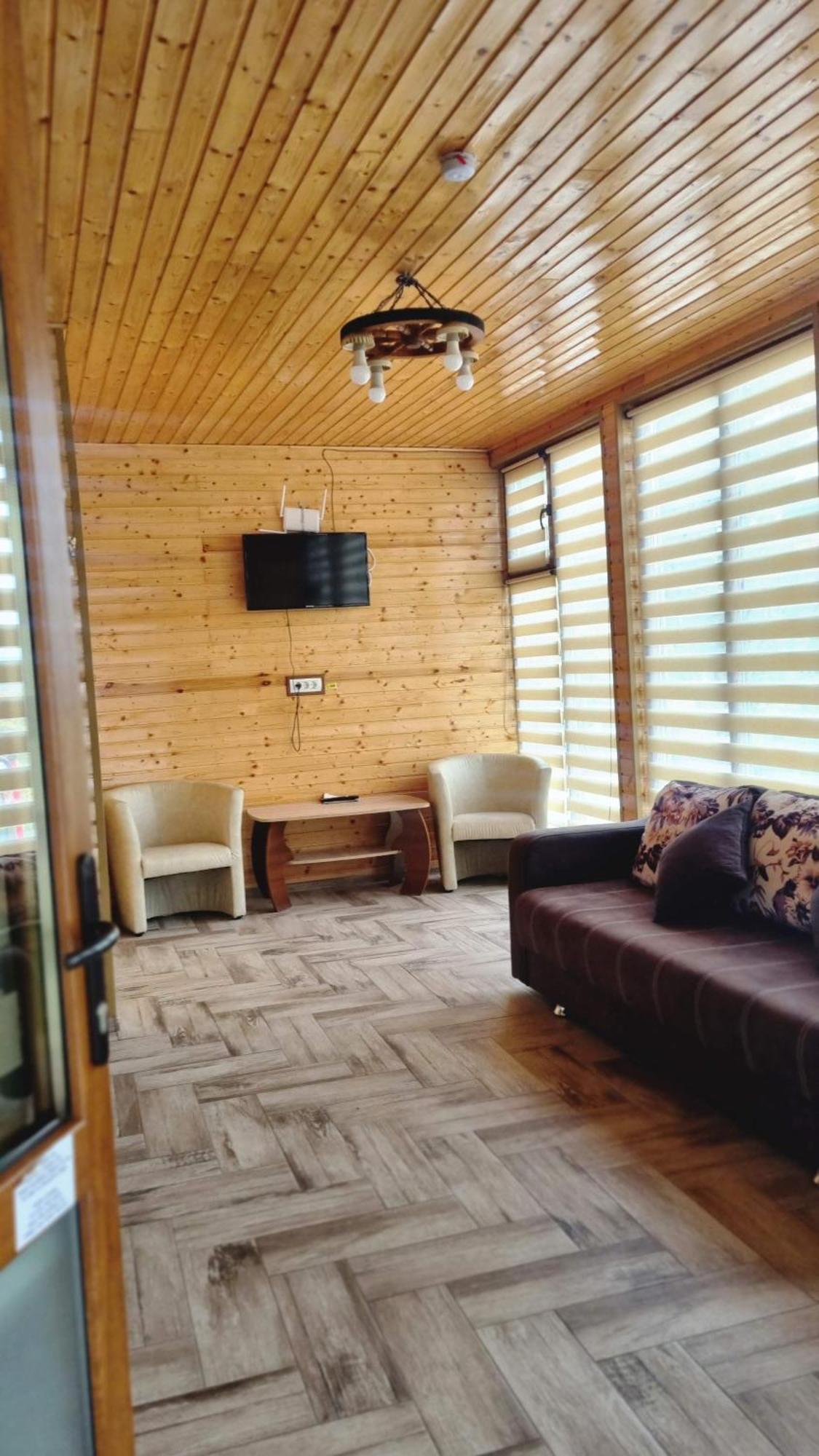La Maria Si Ioana Apartment คูร์ตา เด อาร์เจช ภายนอก รูปภาพ
